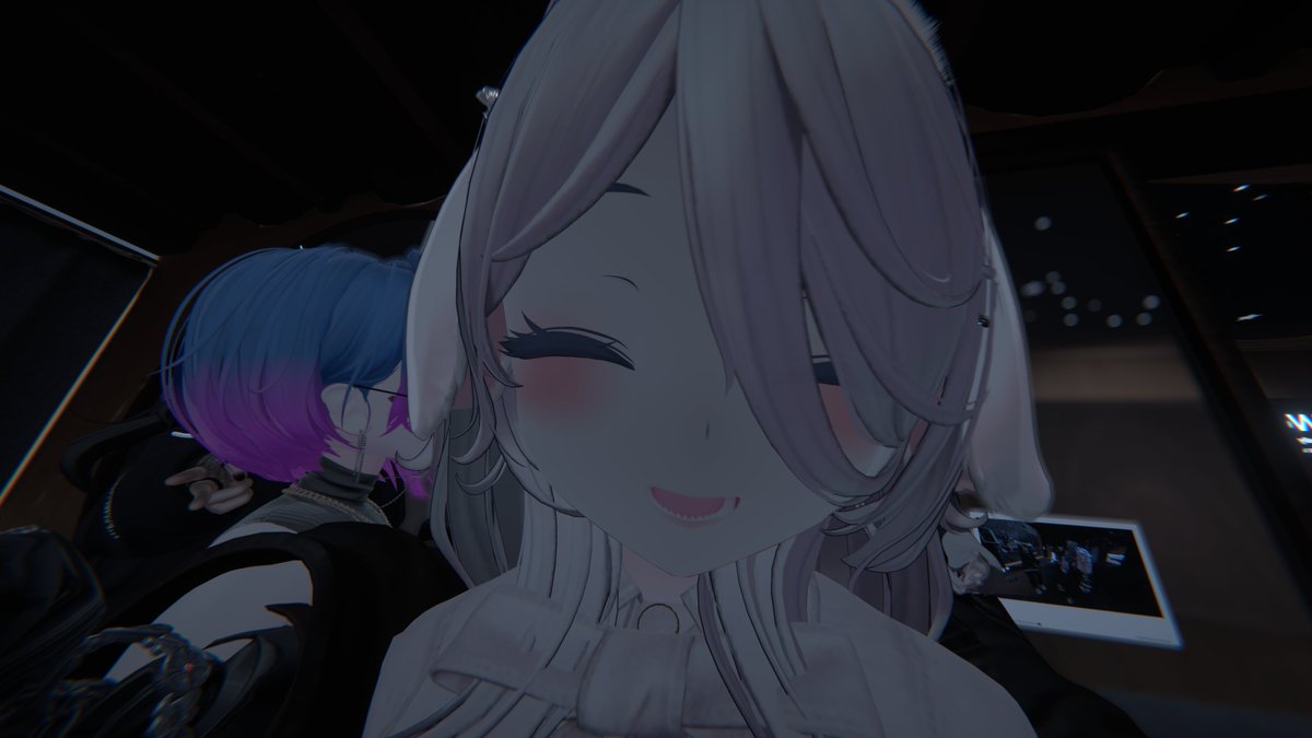 Azazel_j's tweet photo. 友達にまた会えて本当に嬉しかった 🥰 #VRChat #VRChatPhotography https://t.co/OXQkq7ZsJp