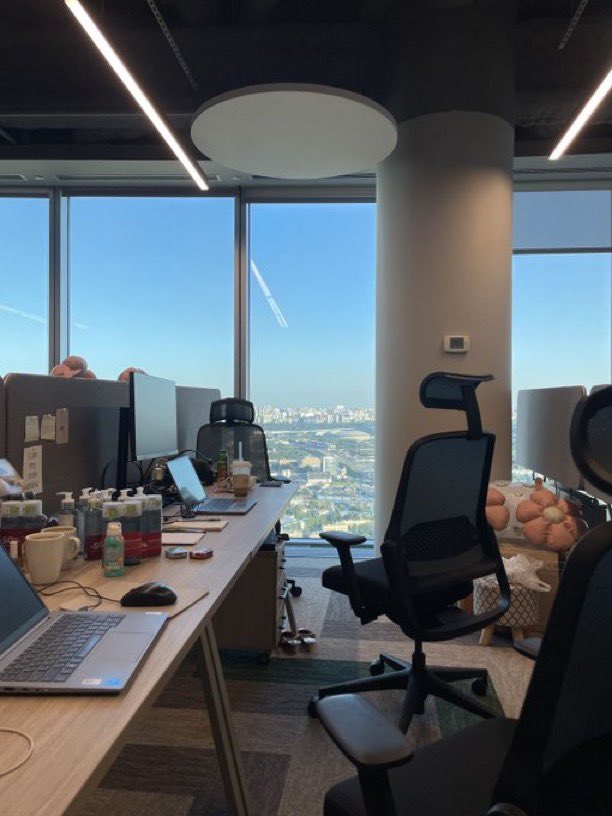 tarotdori's tweet image. Bugünden itibaren asla kariyer ve iş sıkıntısı çekmeyeceksin. Kabul ettim! 777 💼