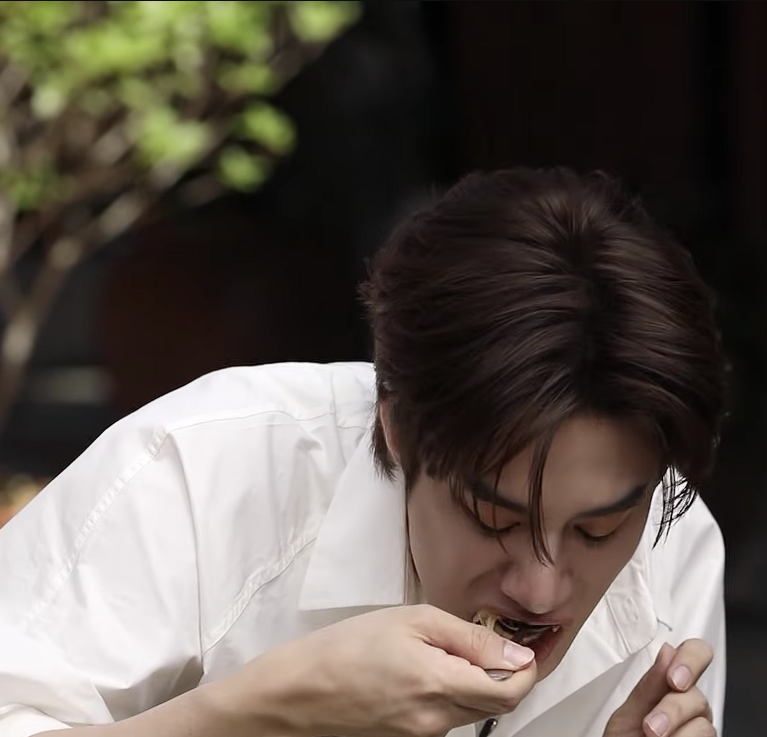 introducktive's tweet image. DMD ไม่ให้ดารากินข้าวเหรอ 555555

KENGNAMPING TLEFIRSTONE X JENNIFERKIM
#เมาท์กับคิ้มxเก่งน้ำปิงเติ้ลเฟิร์สวัน