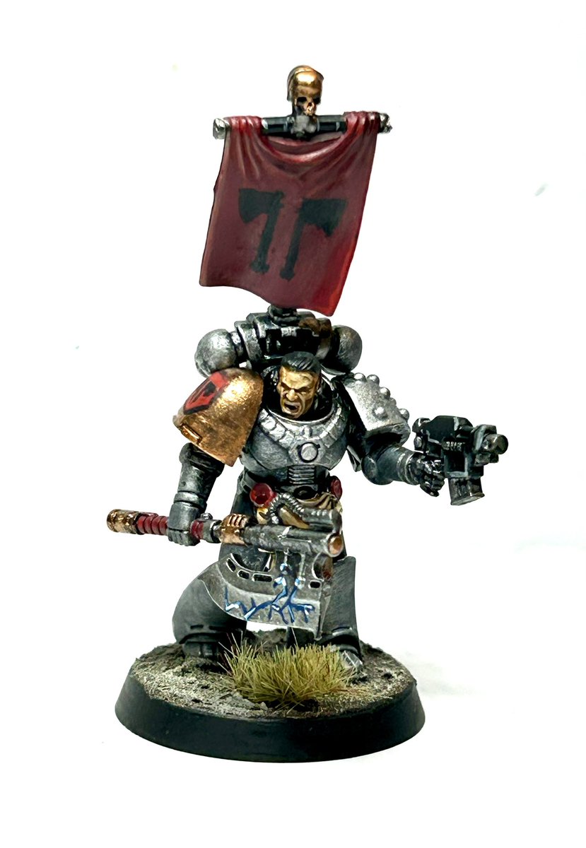 averagepaints's tweet image. Someone in my gaming group mentioned Badab War and next thing I was reading the IA books, watching every Arbitor Ian video, and painted an Executioner Chapter Space Marine! Yay for ADHD hyperfocus, I won’t care for it next week 😝 #warhammercommunity #paintingwarhammer #badab