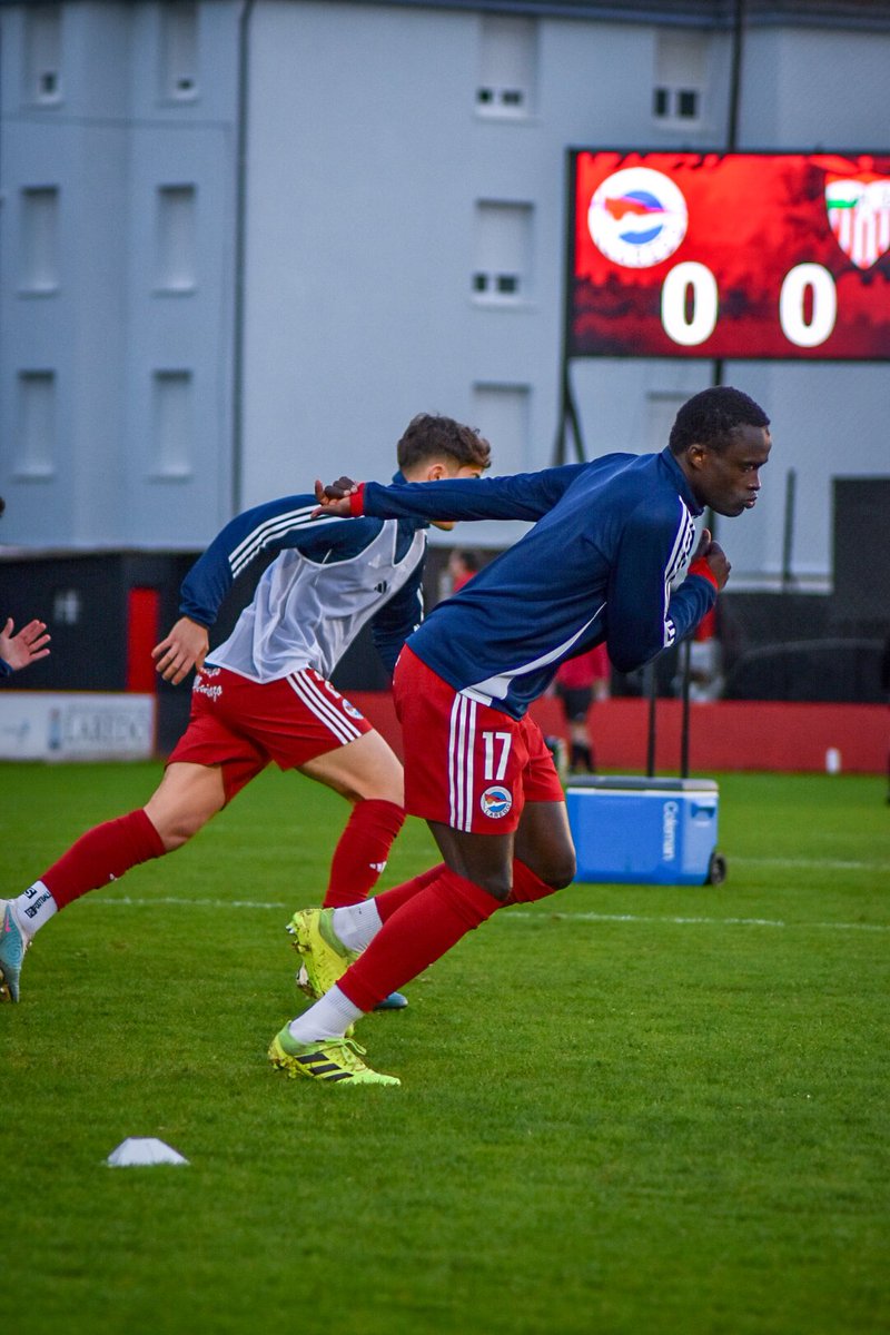 ✅️ ¡Menos de 20 minutos para que vuelva a rodar el balón en nuestra casa!

#TerceraRFEF #DePrincipioAFin