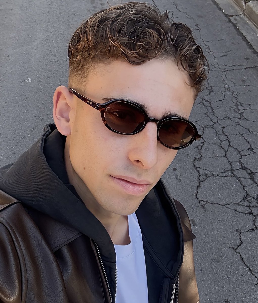 PablittoGavi's tweet image. Hot Fermín pics❤️ His bitchy face 😈
#Fermin #gay #football