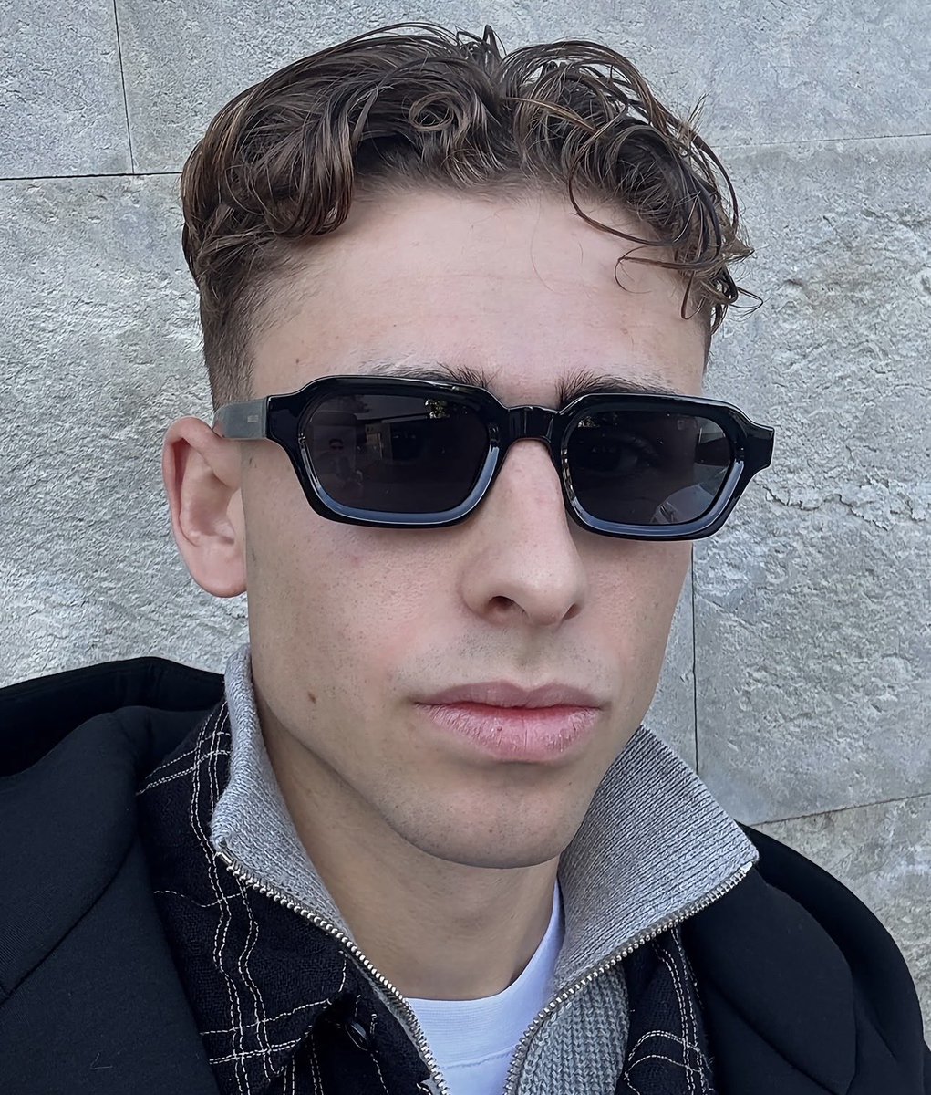 PablittoGavi's tweet image. Hot Fermín pics❤️ His bitchy face 😈
#Fermin #gay #football