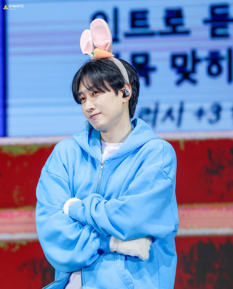 DYNAMITE💎 tweet media