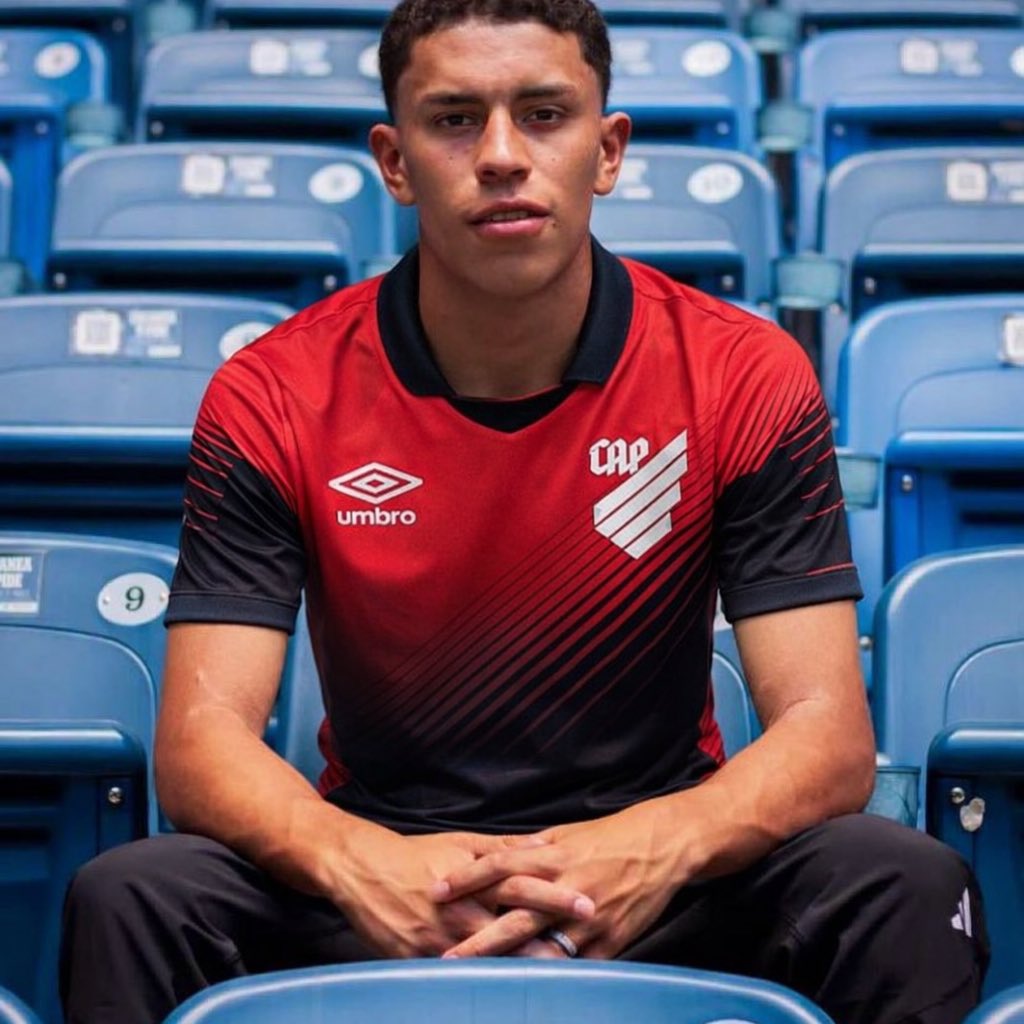 Eu não sei vocês, mais acho que o Rojas seria uma boa contração, Rojas será jogador do Vasco da Gama.