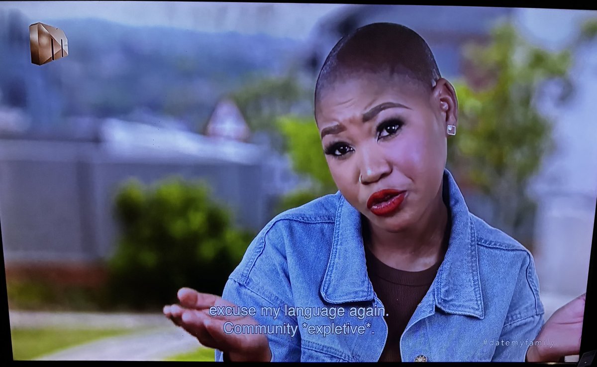 #DateMyFamily she doesnt want AmaZulu kodwa wants to be AmaZulu!!!!