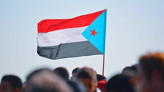 الجنوب اليمني لم يخسر أرضه… بل ثبّت قضيته على الطاولة الإقليمية والدولية. اليوم صار الجميع يعرف من هو صاحب الحق… ومن هو صاحب الوصاية .