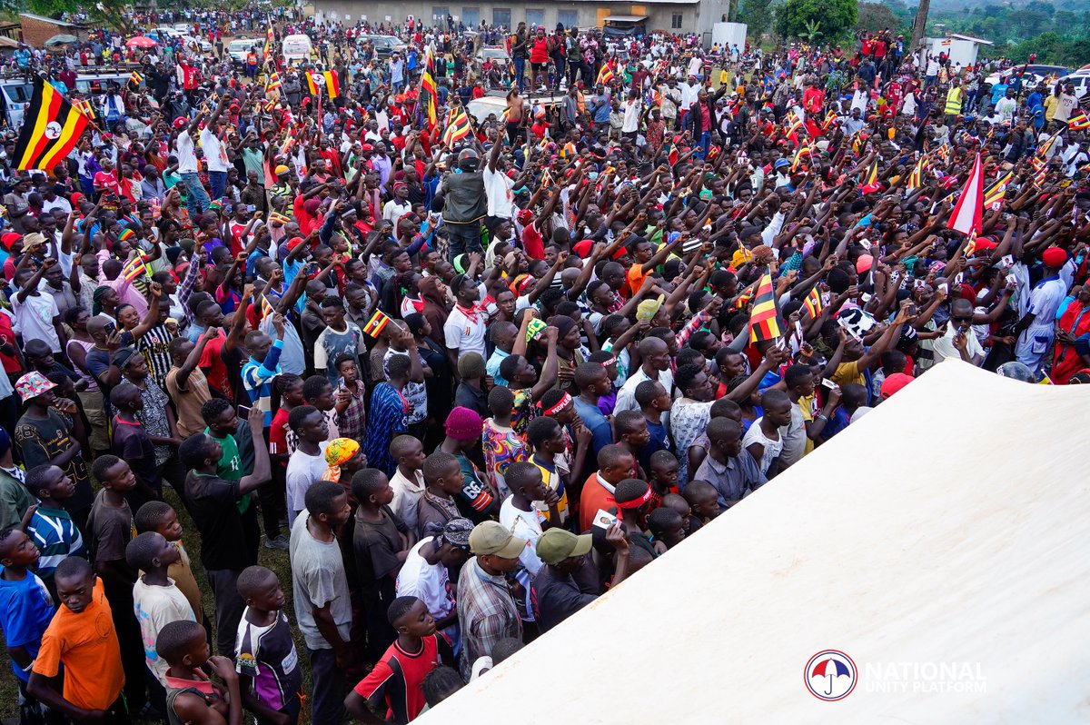 We have sealed the day with Sironko District where we held our final rally of the day. Our campaign engagements were preceded by a barrage of provocations from the regime police that confronted our supporters with tear gas, electrocutions. In one unfortunate scenario, our comrade