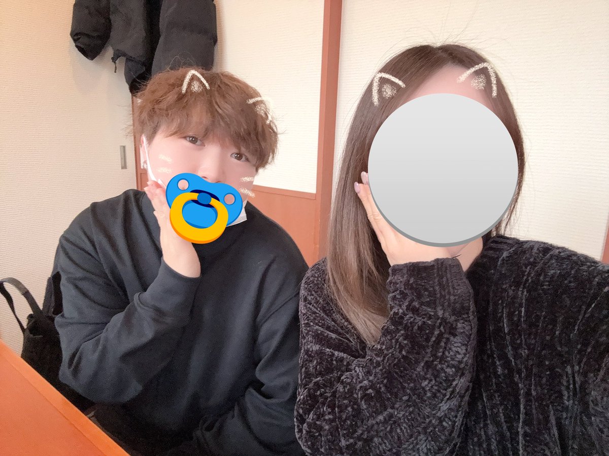 hs_1230_'s tweet photo. ６つ下の妹と！📸
ノーセットやからボッサボサwww https://t.co/FxSTM61eCO