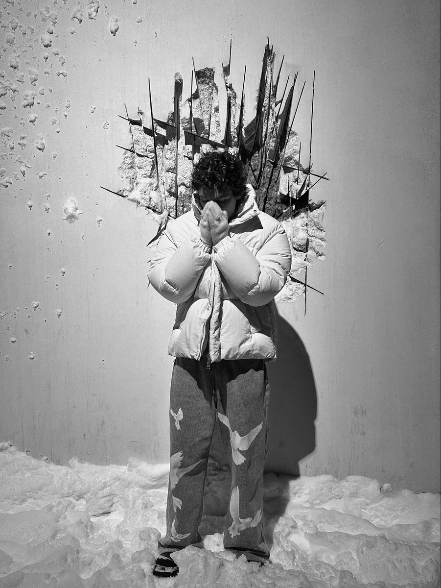 OmarRudberg's tweet image. It’s cold out here ;)