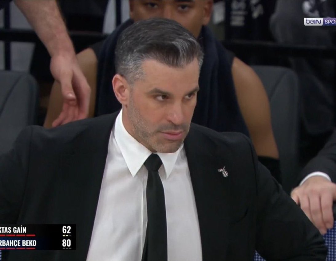 Fenerbahçe beko şişirilmiş balon beşiktaş gain'e basketbol dersi veriyor