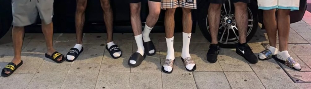 UnknownA122's tweet image. Throwback to holiday with my boys.
Get this to 50 rt and 50 likes tonight and I'll post full pic 😈