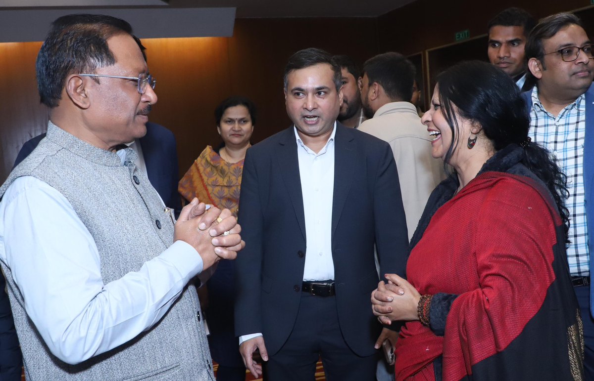 anita_choudaary's tweet photo. What a wonderful Day it was, thank you to @sunilsinghceo , it was informative interaction with delicious food . 
@CMOChhatisgadh https://t.co/nDxWDKji8S
