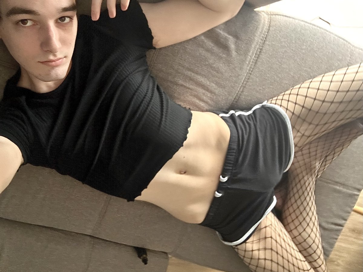 didithefag's tweet image. Non-binary btw
 #LGBTQIAHappy2026