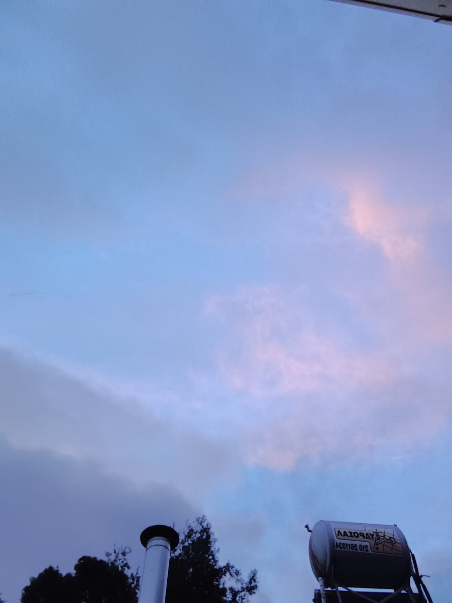 reversehar3m's tweet image. This is how I see you @aivantyou