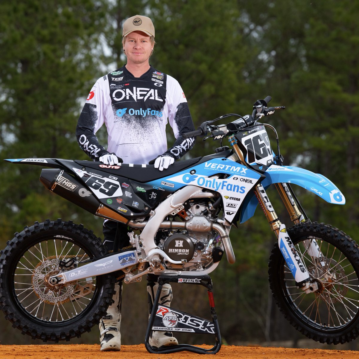 Logan Karnow tweet media