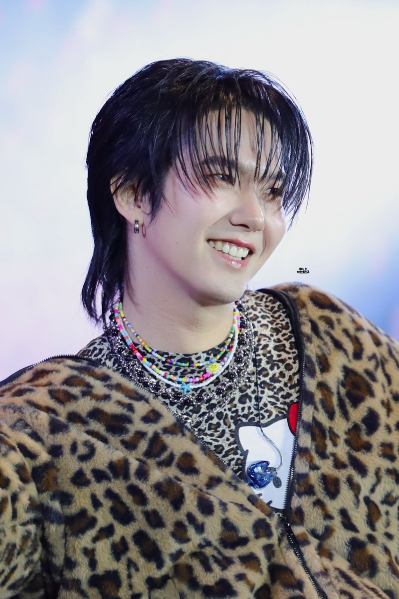 รูปแรกของปีเป็นขวัญกำลังใจในวันทำงานแรกของปี  คิดถึงน้องบิว วันที่18ได้ยังน้อ

꒰ <a href="/JakeB4rever/">BIU.</a> #BuildJakapan ꒱ 
#Beyourluve 

#bluuniversepic