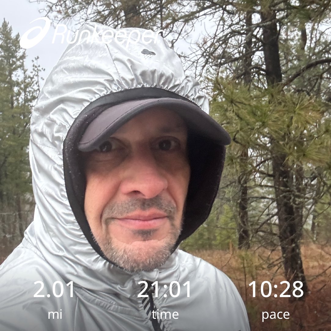 terrydell's tweet photo. Sloppy rainy 2-miles but #1 seeds don’t care about stuff like that,
#GoHawks #DEFReset #Soulcon
#RunDawgs
@JoshuaTufts @DeepSeaZ @tdawgshouse @Ansel_Easton @03dawg @nolecore @HoodHusky @McGrubbin https://t.co/I0pGlLZP0J