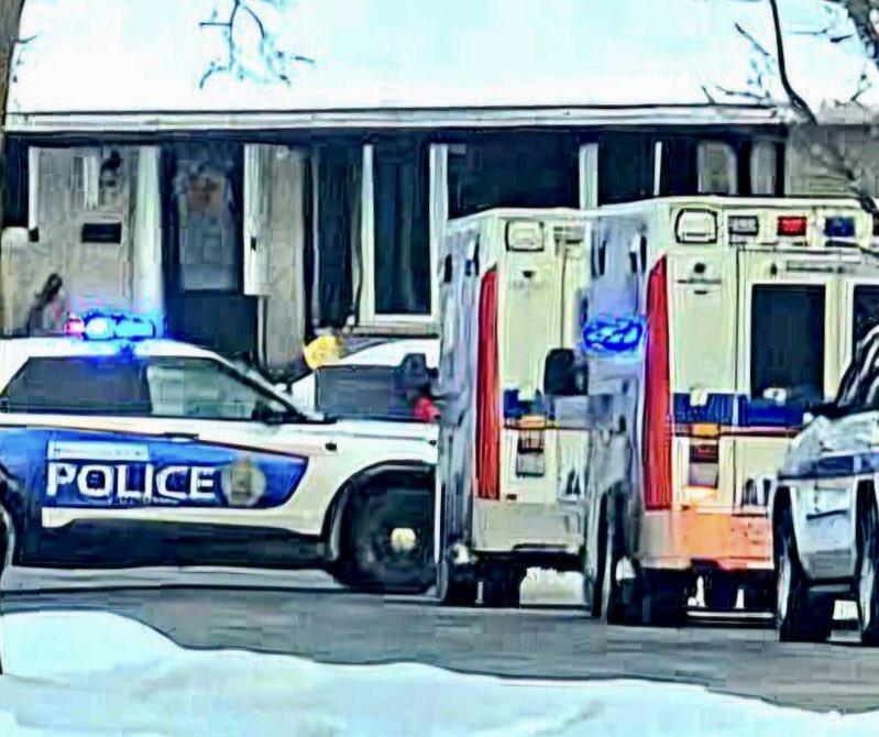 Two dead, one injured in Cornwall shooting incident. 
cornwallist.com/2026/01/04/two…