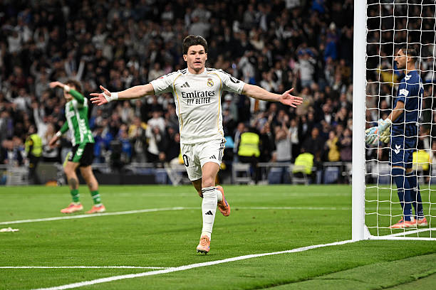 AdriRM33's tweet image. LA CANTERA DEL REAL MADRID 🤍