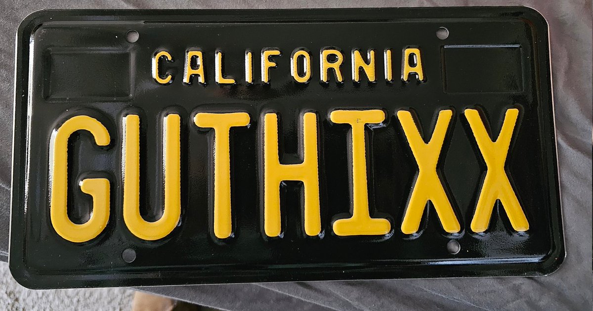 Custom plates finally came in. 😊
#runescape