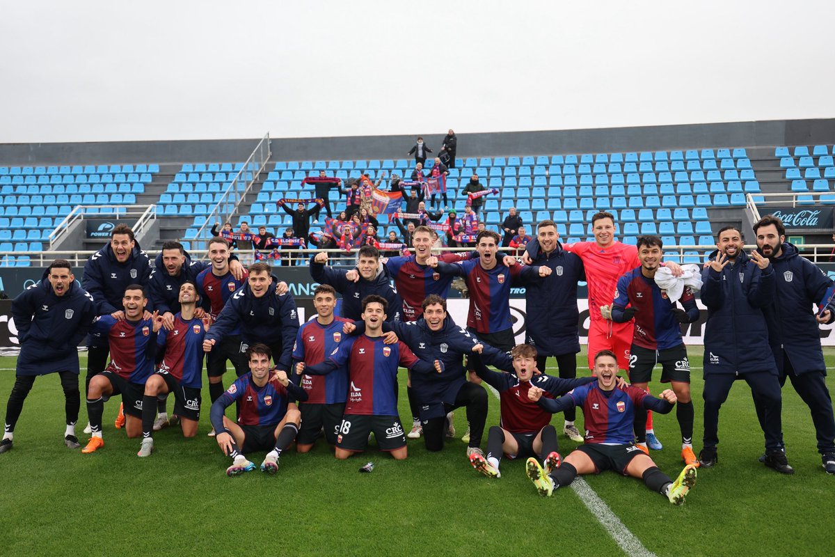 CD Eldense tweet media