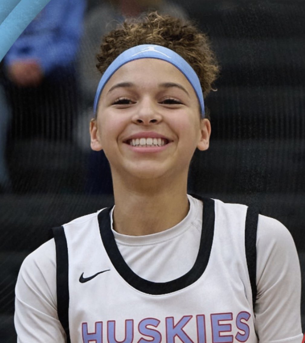 ChuckFreeby's tweet image. The talented @SaintJoeGBB freshman @AriannaRowell is currently 2nd in the state in scoring at 28.7 ppg

@JoslynBricker10 of @WCHS_LadyTigers is 9th, @hillylab22 of @WVBlackhawksAD is 10th