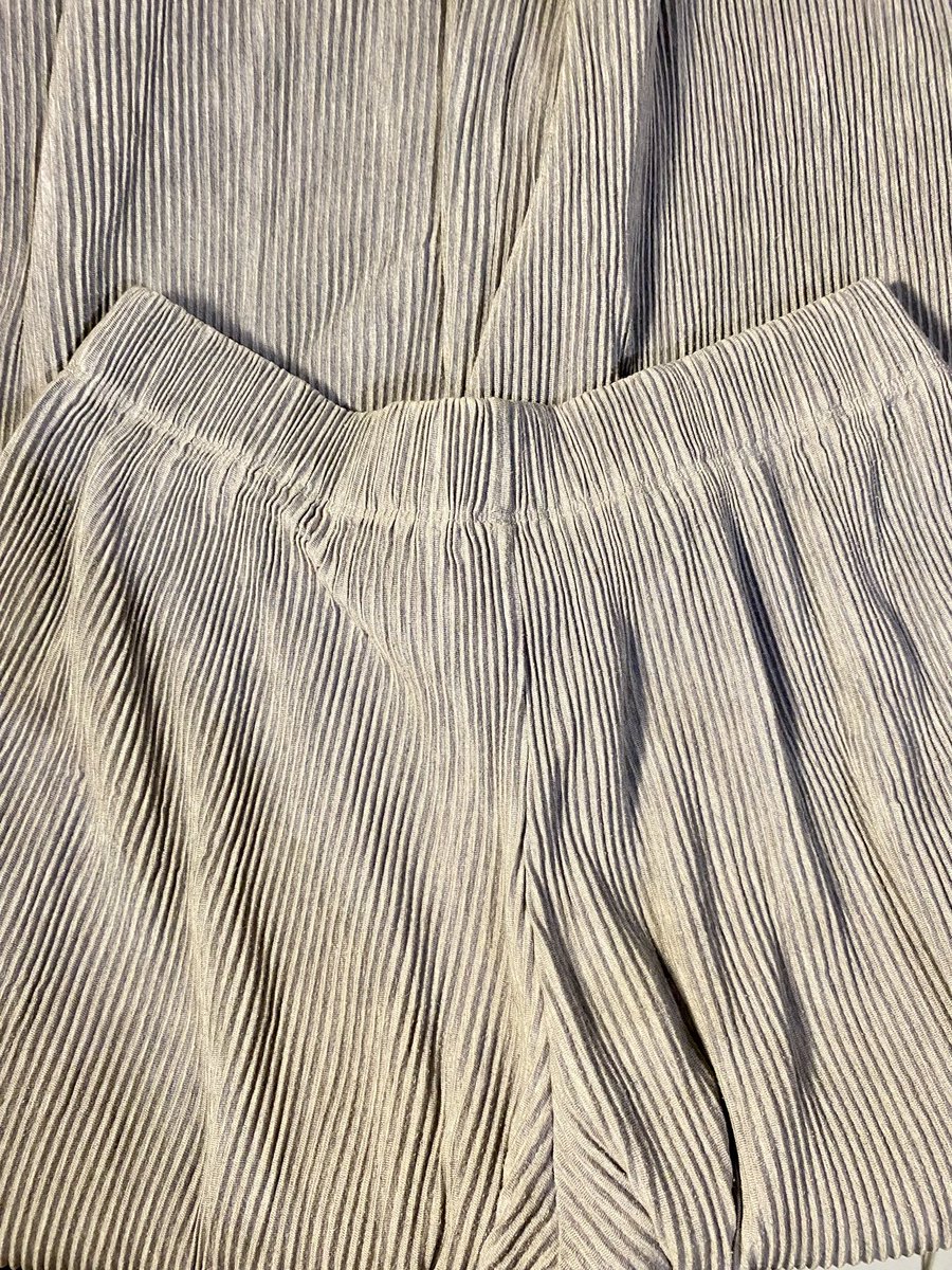 APRILLLL ୨୧ | DM yaa 💗 tweet media