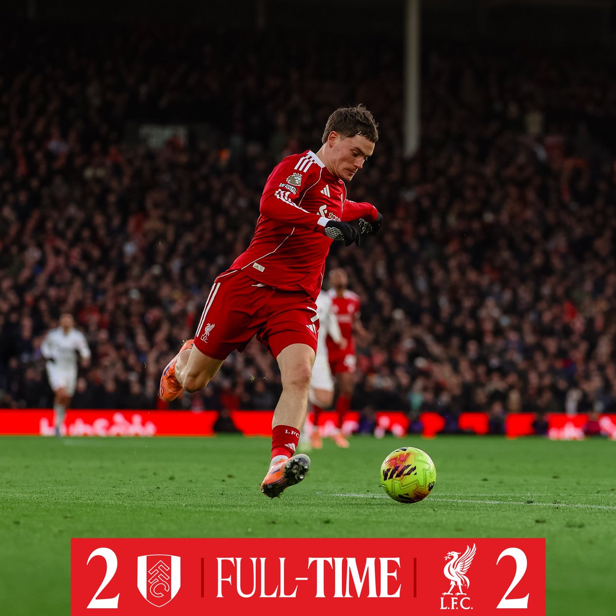 Sanaipei_Cutie's tweet photo. Harrison Reed with arguably a contender for the goal of the season goal to earn Fulham an important point against Liverpool. Gakpo and Wirtz scored for Liverpool
#FULLIV 2-2
#TOTSUN 1-1
#NEWCRY 2-0
#EVEBRE 2-4 https://t.co/29bN1WgrUX