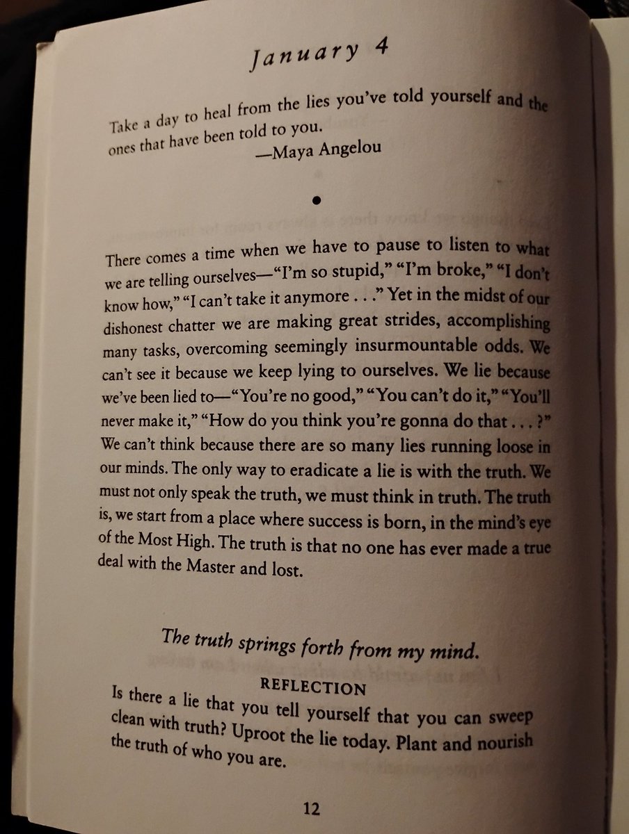 RoseCityWeb3's tweet image. Gm #Web3 😘 

We are bringing back #DailyPages in a more sustainable way...

Welcome #WeeklyPages! 🤗 

&amp;lt;&amp;gt;&amp;lt;&amp;gt;&amp;lt;&amp;gt;&amp;lt;&amp;gt;
Take a day to heal from the lies you've told yourself and the ones that have been told to you.
-Maya Angelou

JAN 4TH
Sunday 🔑