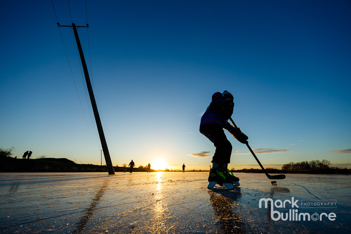 MBPhotographic's tweet photo. People take to the ice at Upware, Cambridgeshire after a number of days of sub-zero temperatures have created a natural ice rink in the heart of the Fens in East Anglia. @FenSkaters #fenskating #upware #winter #ice #eastanglia https://t.co/uyOo6xoxpH