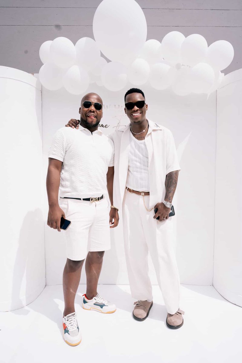 Chymamusique's tweet image. Shout out to @GeorgeLesley_ 👊🏽👊🏽👊🏽