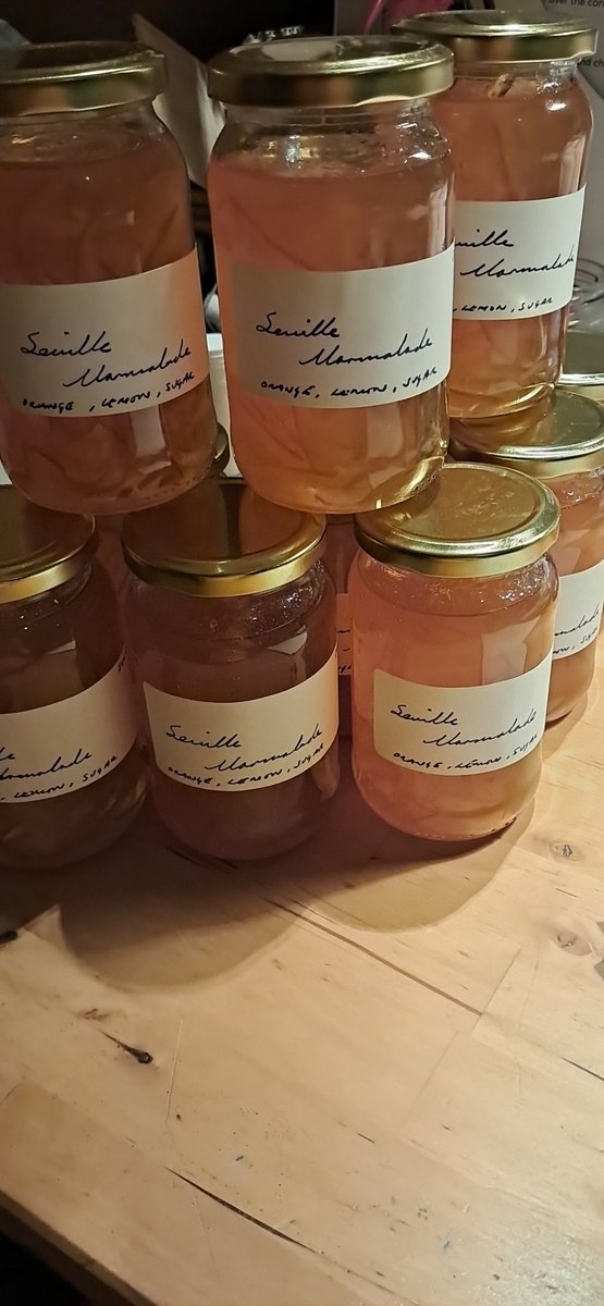 Cornercotcook's tweet image. First batch of the year. Ready and labelled. #marmalade #homemade