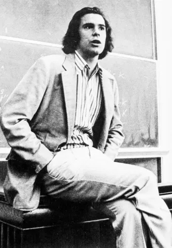 El de la 📷es Duncan Kennedy🤪