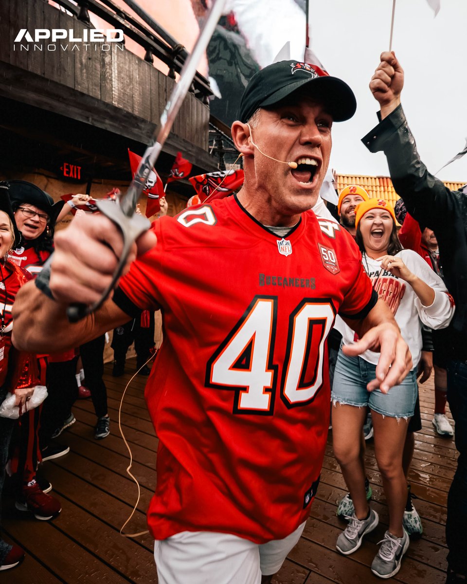 Buccaneers's tweet image. Closing out the regular season with @40MikeAlstott as our Captain of the Krewe 🚂🏴‍☠️