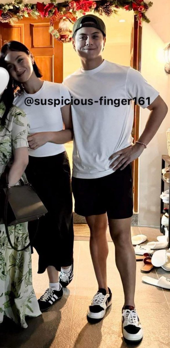 fordkaive's tweet photo. Hello? Finally maayos na nakaharap sila na picture. Happy 2026 🥹🥹🥹🥹 https://t.co/L1z632Cv68