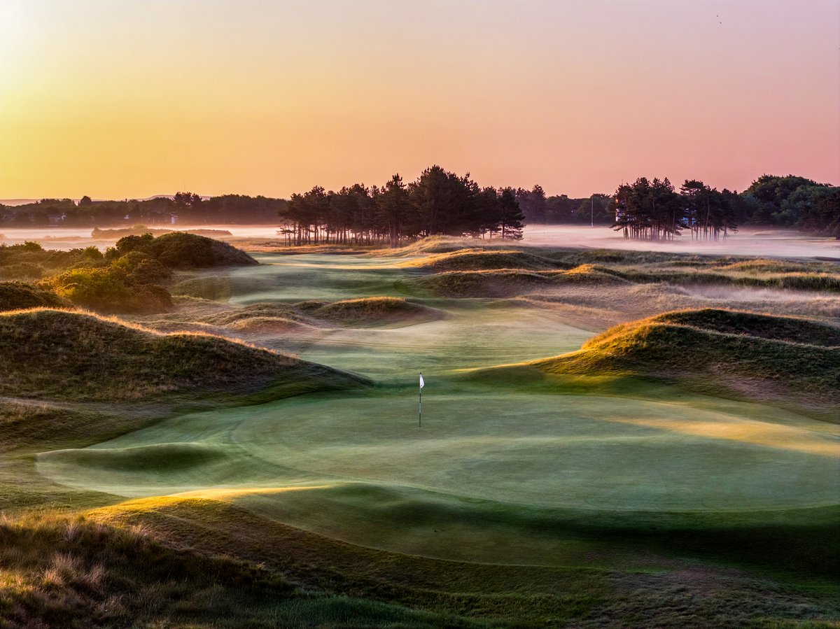 FormbyGolfClub's tweet image. 2026 is finally here, and what a year we have in store.

With The Open at Royal Birkdale, the Women’s Open at Royal Lytham, and The Amateur Championship at West Lancs and Royal Liverpool, we can’t wait to welcome so many golfers to Formby for the very first time.

#TheOpen