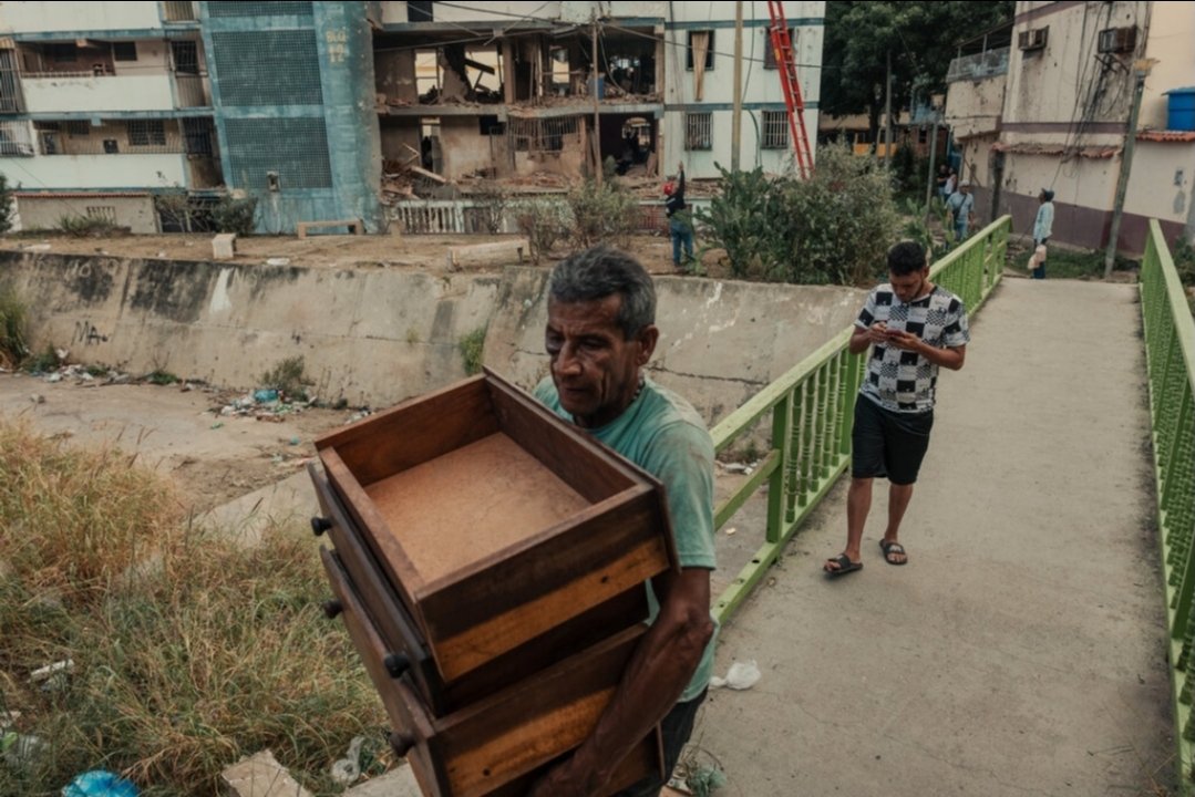 40 Venezuelan citizens murdered by US troops. One was an 80 year old woman sleeping in her bed. Seems like the US military is taking lessons from the IDF.