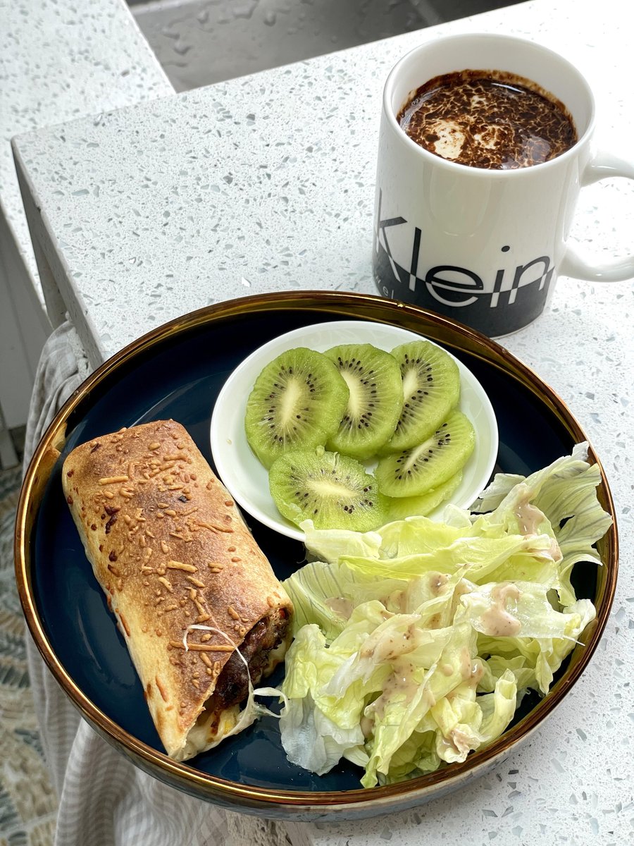 Ocean_1Script's tweet image. Good morning. Today's breakfast is served