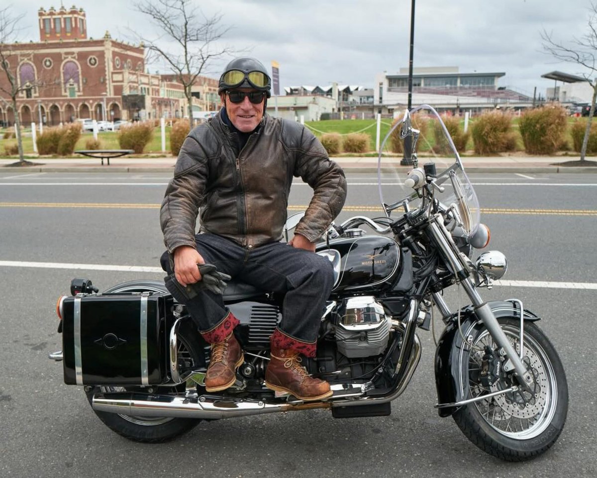 Spring-Nuts tweet media