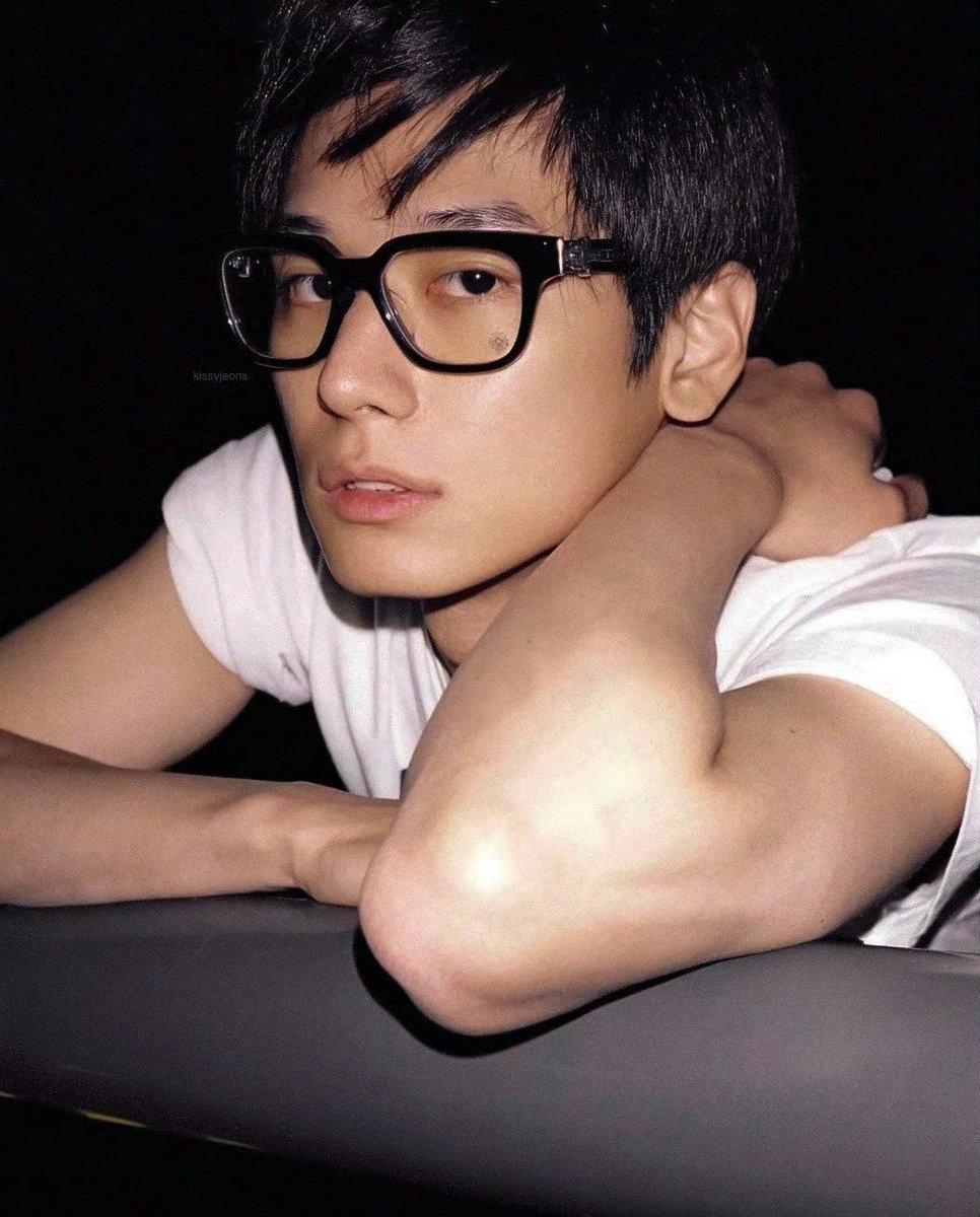 no context juyeon (@nocontextjuyeon) on Twitter photo 