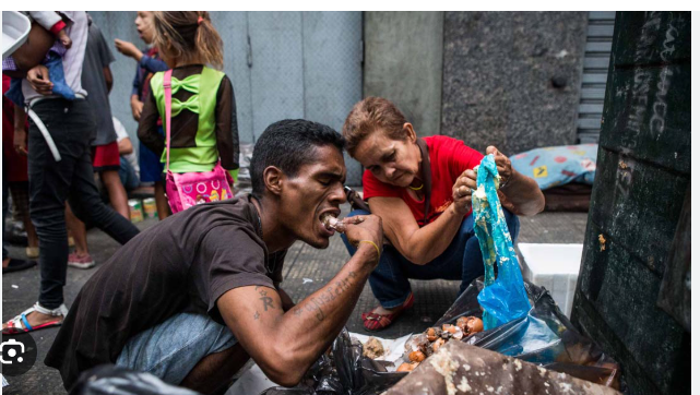 eligonpe80's tweet photo. El derecho internacional dice Todos los hombres, mujeres y niños tienen el derecho inalienable a no padecer de hambre y malnutrición a fin de poder desarrollarse plenamente y conservar sus capacidades físicas y mentales Y estaban callados la U.E apoya el ComunismO: QUE HAN HECHO? https://t.co/FE7Qx52jjb