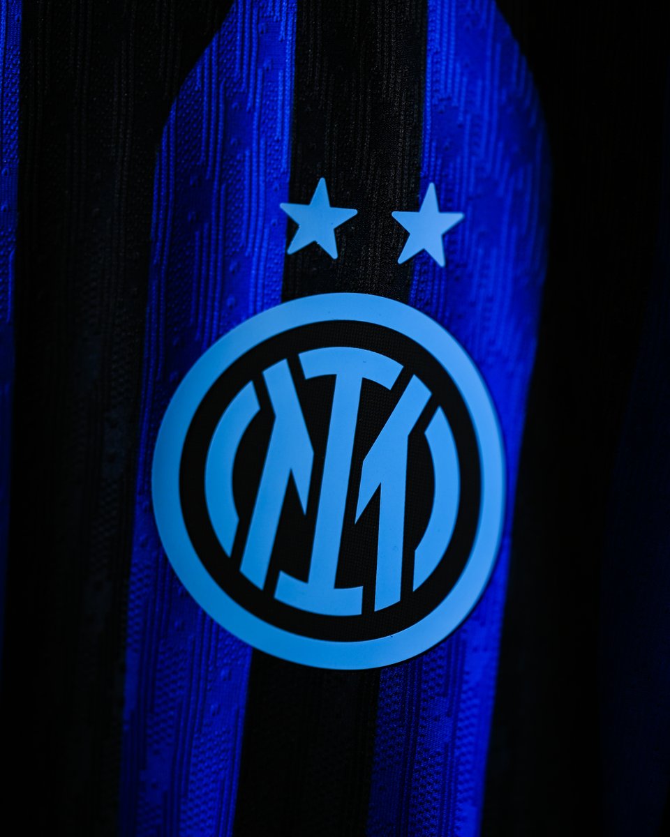 Inter's tweet image. Anche nel 2026. Sempre 🖤💙