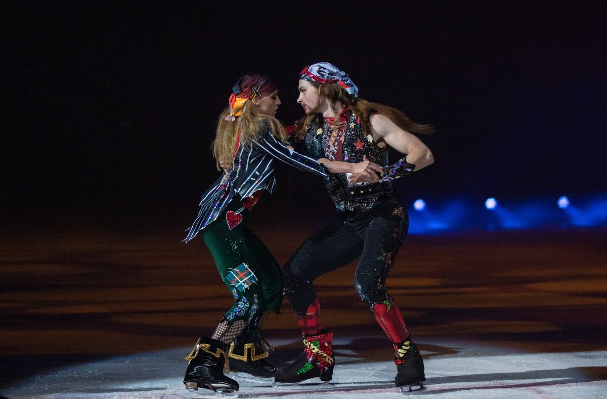 ravenparadoxx's tweet image. Мяустенки краши…😳😻