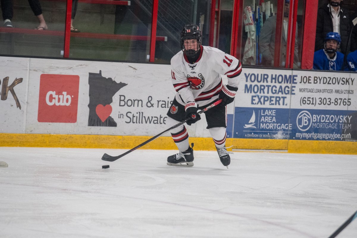 LetsPlay_Hockey's tweet photo. Saturday Slate:
Jake Burmis had a goal and two assists and Brock Cheslock and Cam Lubke each had a goal and an assist as #8AA Rogers beat #6AA Stillwater Saturday. The Royals outshot the Ponies 30-19 and improved to 9-4-1. Stillwater is now 10-3-0.
In another Class AA Top 10 match up #2AA Moorhead beat #4AA St. Thomas Academy 6-2 behind two goals each form Zac Zimmerman and John Gramer and three assists from Brandon Mickelson.
Saturday's Boys Hockey Scores:
#1AA Minnetonka 4, #9A Mahtomedi 0
#2AA Moorhead 6, #4AA St. Thomas Academy 2
#3AA Edina 4, #10AA Cretin-Derham Hall 2
#5AA Shakopee 7, #12AA Holy Angels 1
#8AA Rogers 5, #6AA Stillwater 2
#9AA Maple Grove 6, Centennial 2
#13AA Wayzata 4, Grand Rapids 3
#14AA Lakeville South 6, Apple Valley/Burnsville 2
#15AA Duluth Marshall 3, Little Falls 0
#19AA St. Louis Park 3, Hutchinson 2
#1A Hermantown 5, #17AA Eden Prairie 3
#4A Sartell 2, Buffalo 1
#14A Luverne 5, Mankato East 2
Roseau 1, St. Cloud 1 OT
St. Michael-Albertville 6, Bemidji 2
East Ridge 5, Duluth Denfeld 1
Morris/Benson 4, Fairmont 2
East Grand Forks 5, Grand Forks Red River (ND) 3
Waseca 5, Southwest Christian/Richfield 2
WSFLG (WI) 9, L Crescent-Hokah 5
Wadena-Deer Creek 4, North Shore 2
Elk River/Zimmerman 6, Brainerd 1
Kittson County Central 3, Park Rapids 2
Hastings 1, Hopkins 0
Duluth East 6, Mounds View 6 OT
Proctor 1, International Falls 1
Ely 11, Lake of the Woods 3
Two Rivers 4, Tartan 1
Minnesota River 5, Marshall 0
Westonka 3, Simley 0
Robbinsdale Armstrong/Cooper 7, Minneapolis 4
Osseo 4, St. Paul Academy 0
Winona 3, St. Paul 1
Waconia 4, Spring Lake Park/Coon Rapids 2
Dodge County 3, New Ulm 0
Eastview 4, Park Cottage Grove 1
Photos by @AJPhotographymn