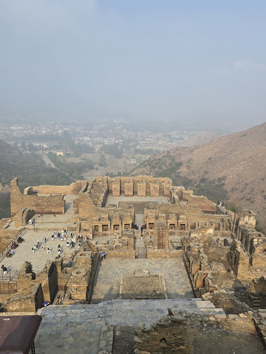 InkSketcher's tweet photo. Exploring 2,000 years worth of heritage at Takh-i-bahi in Mardan, KPK, Pakistan - An Ancient Buddhist monastic complex founded in the 1st century A.D. One of the most imposing relics of Buddhism in the Gandhara region of Pakistan. Sketch in Sync
#takhtibahi #pakistan #explore https://t.co/gW09RrdgC1