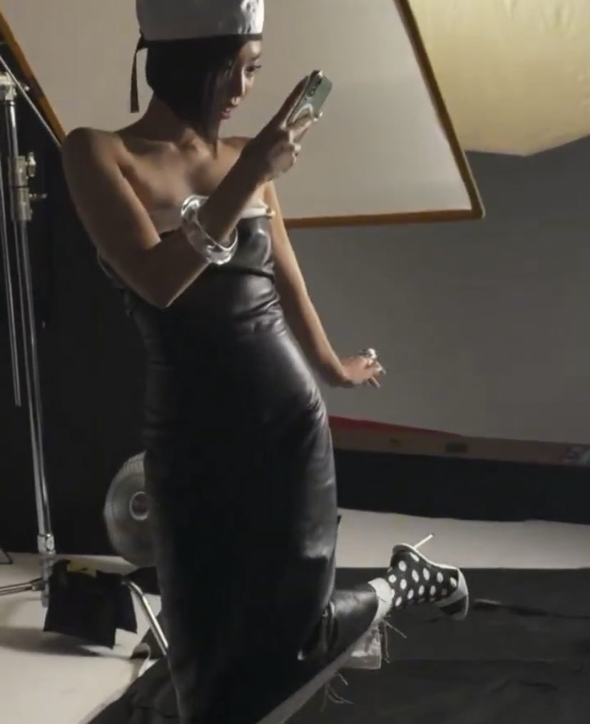 jenlooks's tweet image. 