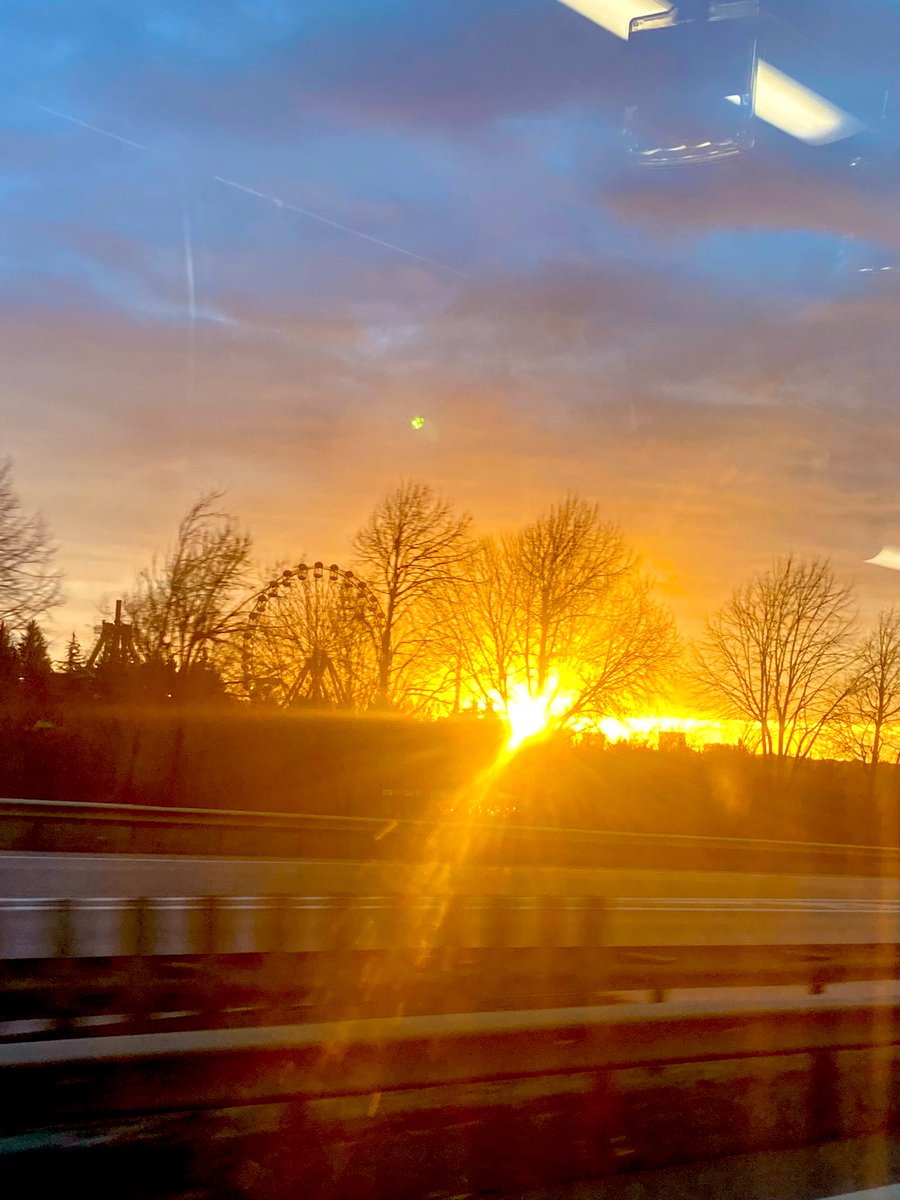 Kalbimizin hissettiği her şey doğrudur.