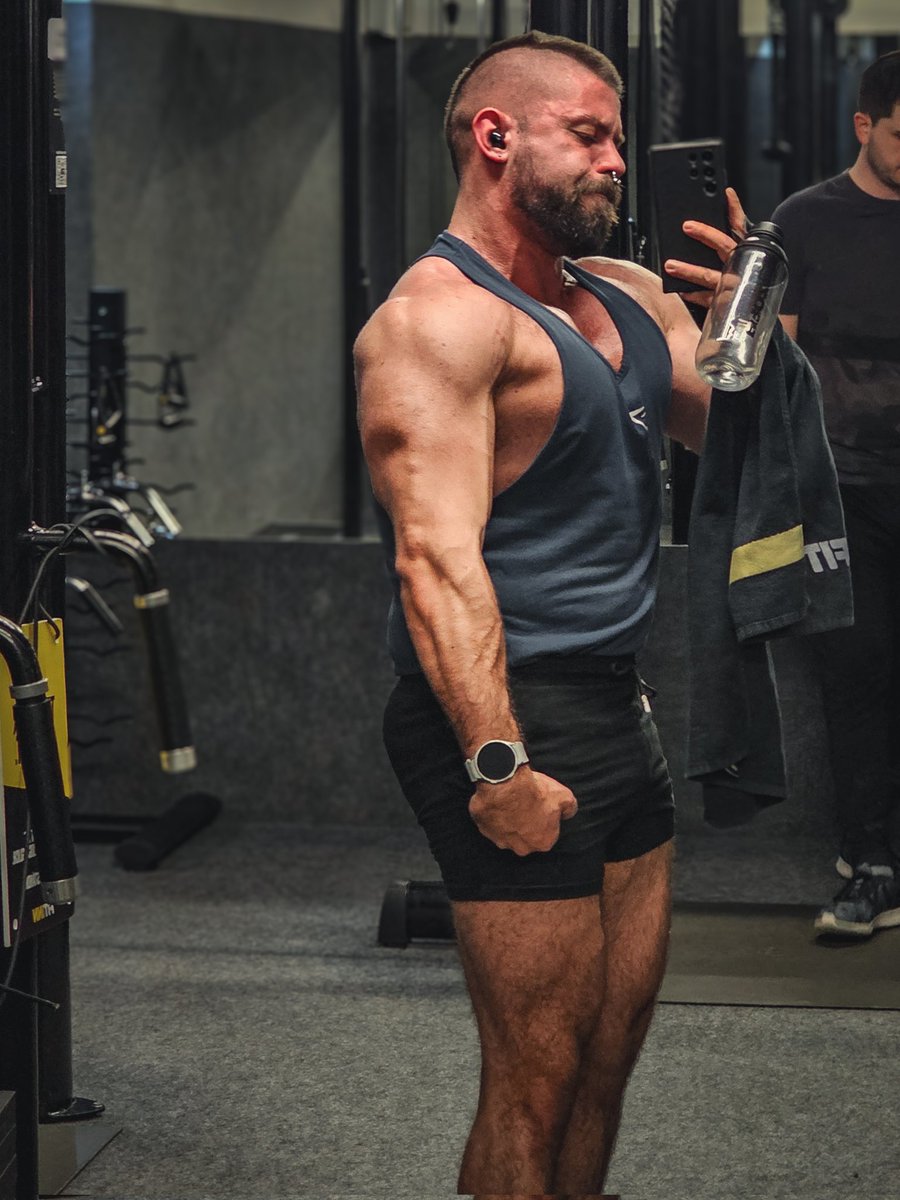 Philip Rowey tweet media