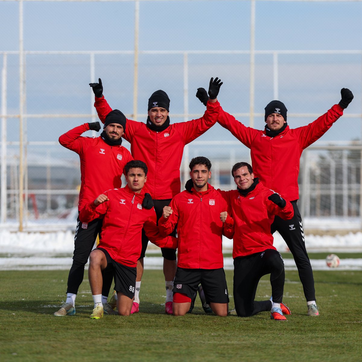 Antrenmanın kazananı Kırmızı Takım 🏆